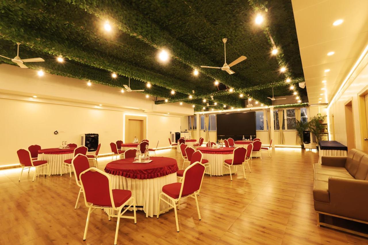 Grand Regency Rajajinagar, Iskcon Temple - Wtc Hotel Bangalore Ngoại thất bức ảnh