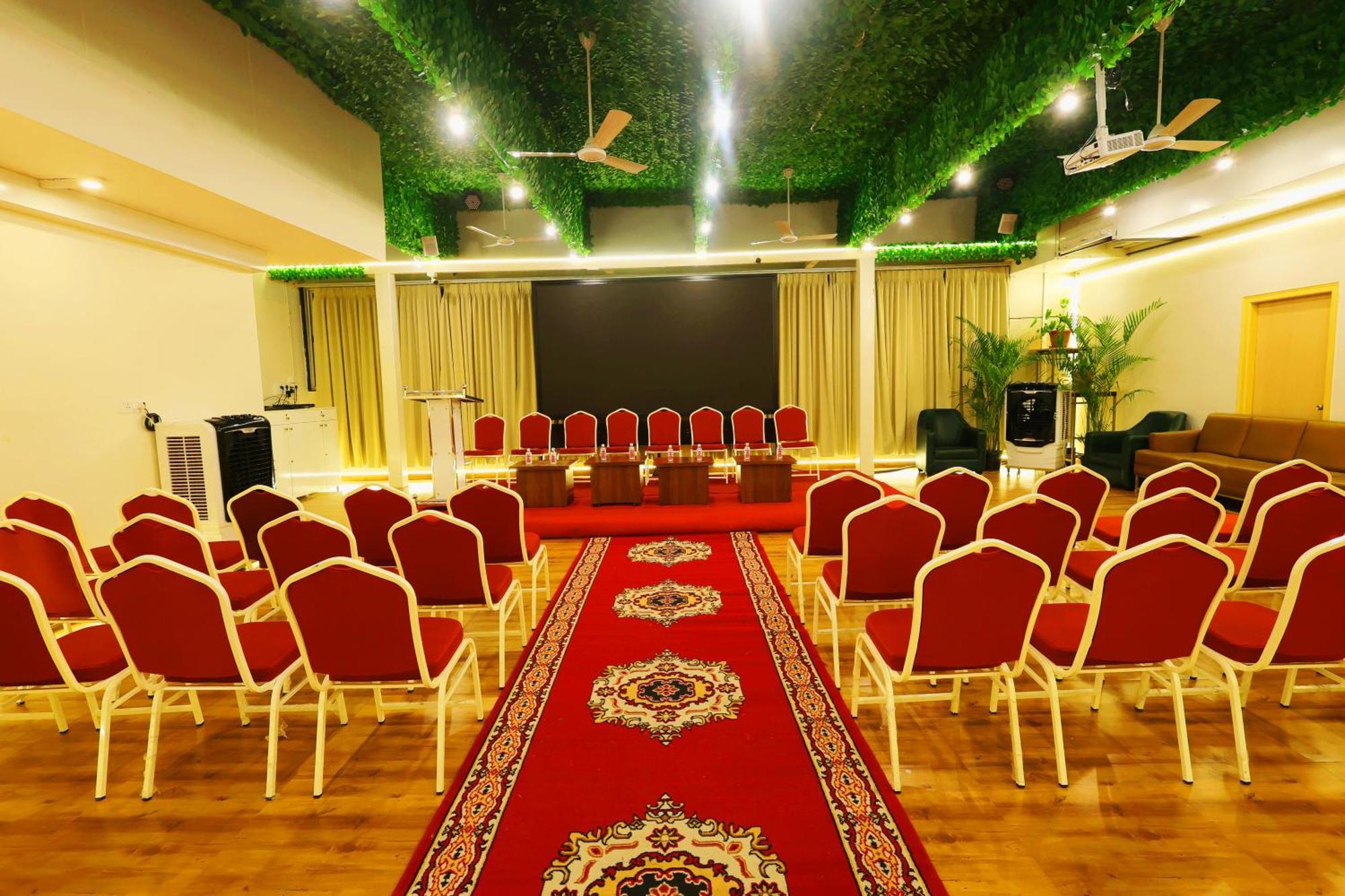 Grand Regency Rajajinagar, Iskcon Temple - Wtc Hotel Bangalore Ngoại thất bức ảnh